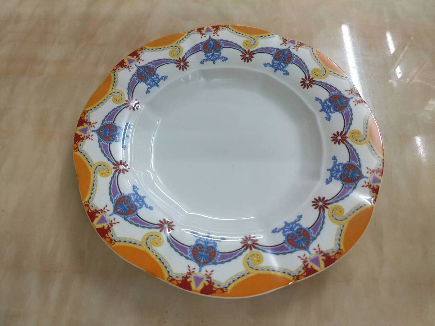 Do the right choice of melamine tableware health accompanied by about